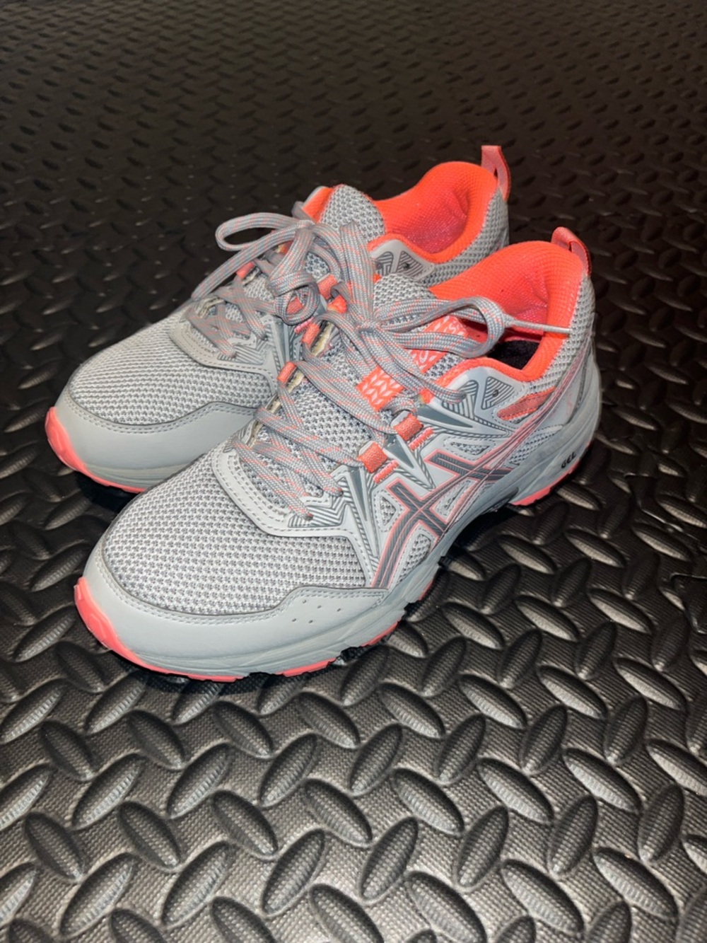 ASICS Gel Venture 8 Trail Running Shoes Grey Coral Size 6.5